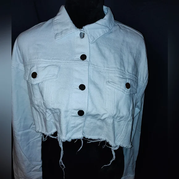 White Cropped Denim Jacket - Picture 4 of 4